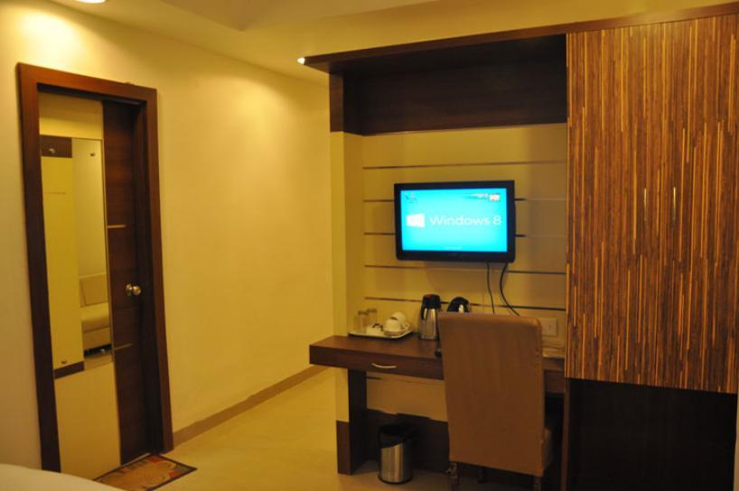 Nirvana Hotel - Varanasi — Photos 3